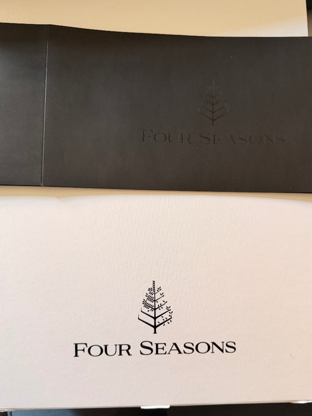 Four Seasons White Bathrobe XL New Open Box Never Worn